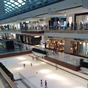 Meet your Posher, Faiza